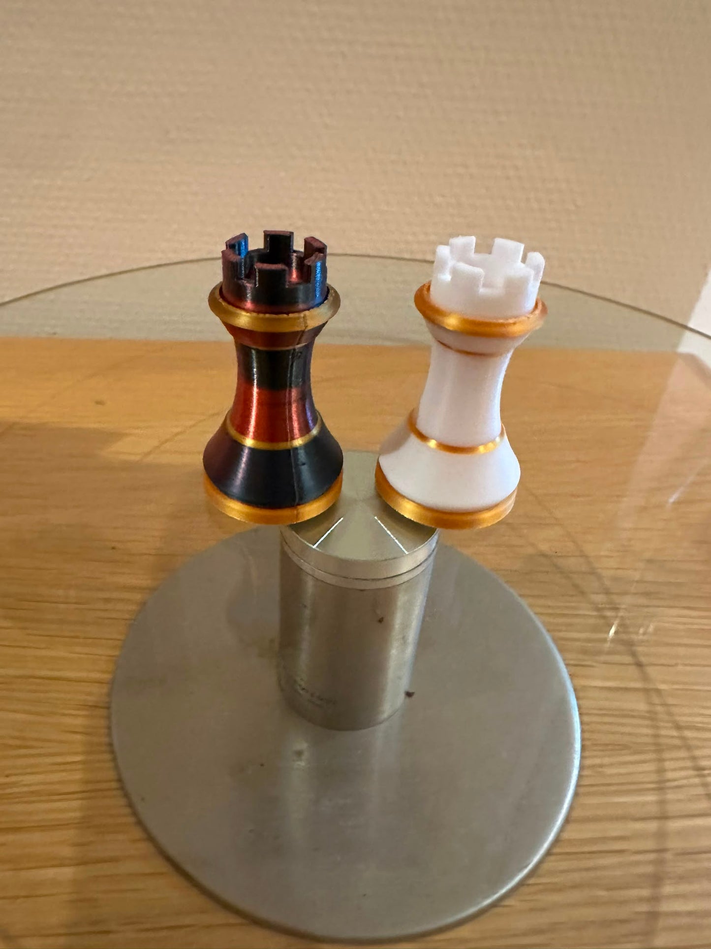 Modernes Designer-Schachspiel aus dem 3D-Drucker | Edles Schachset mit Figuren & Brett